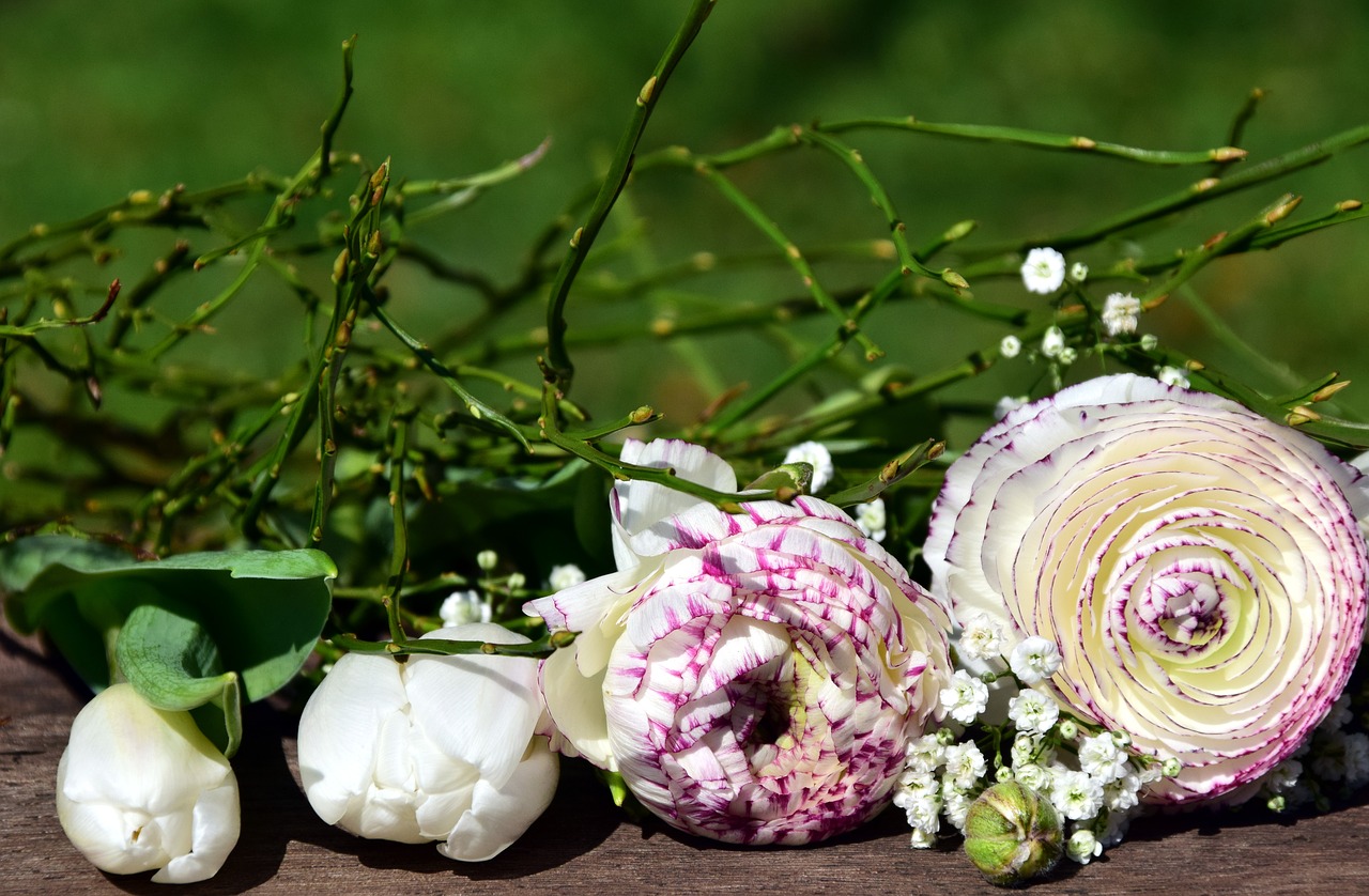 Image - bouquet ranunculus spring blossom