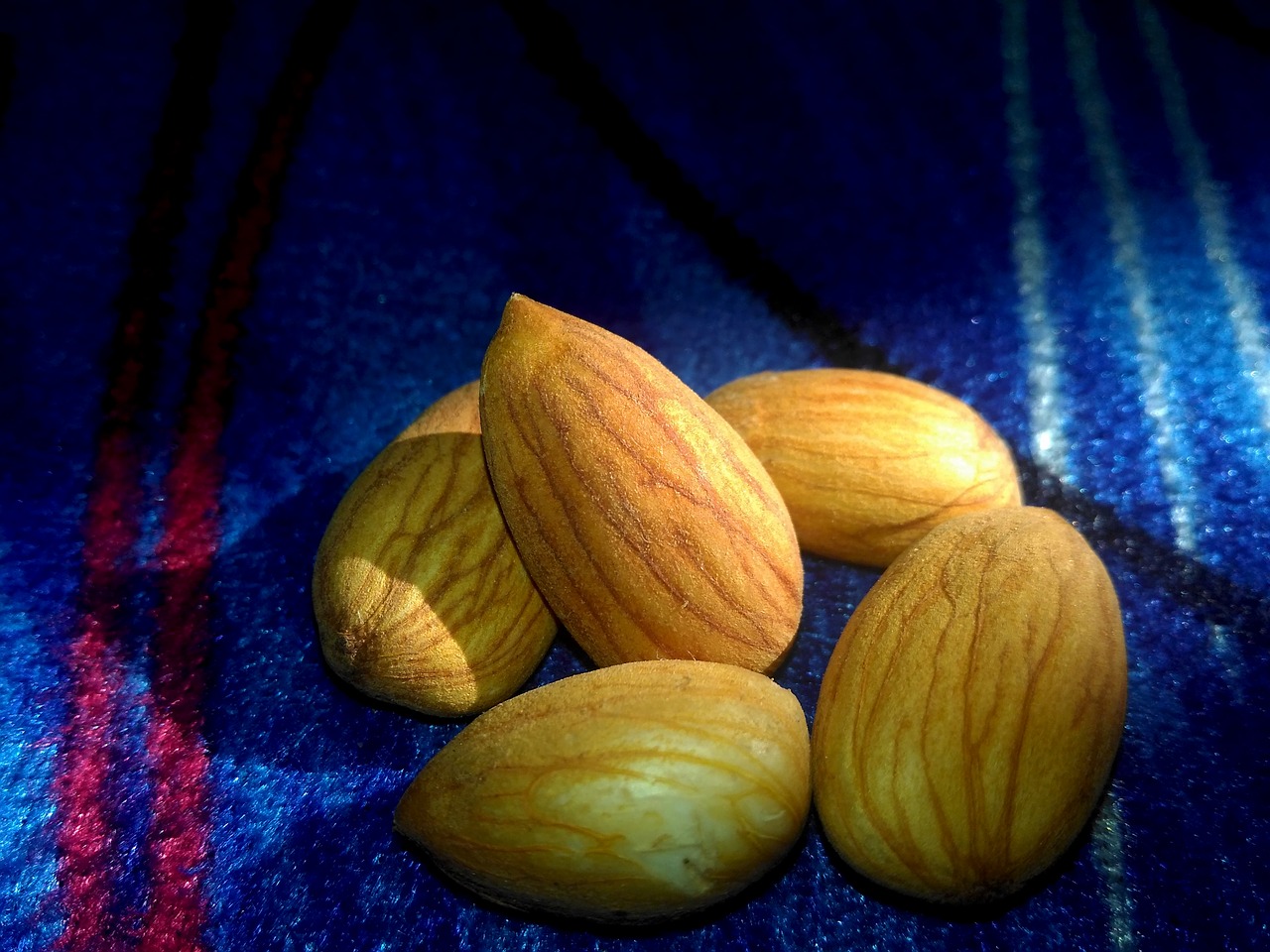 Image - almond almonds dry fruit