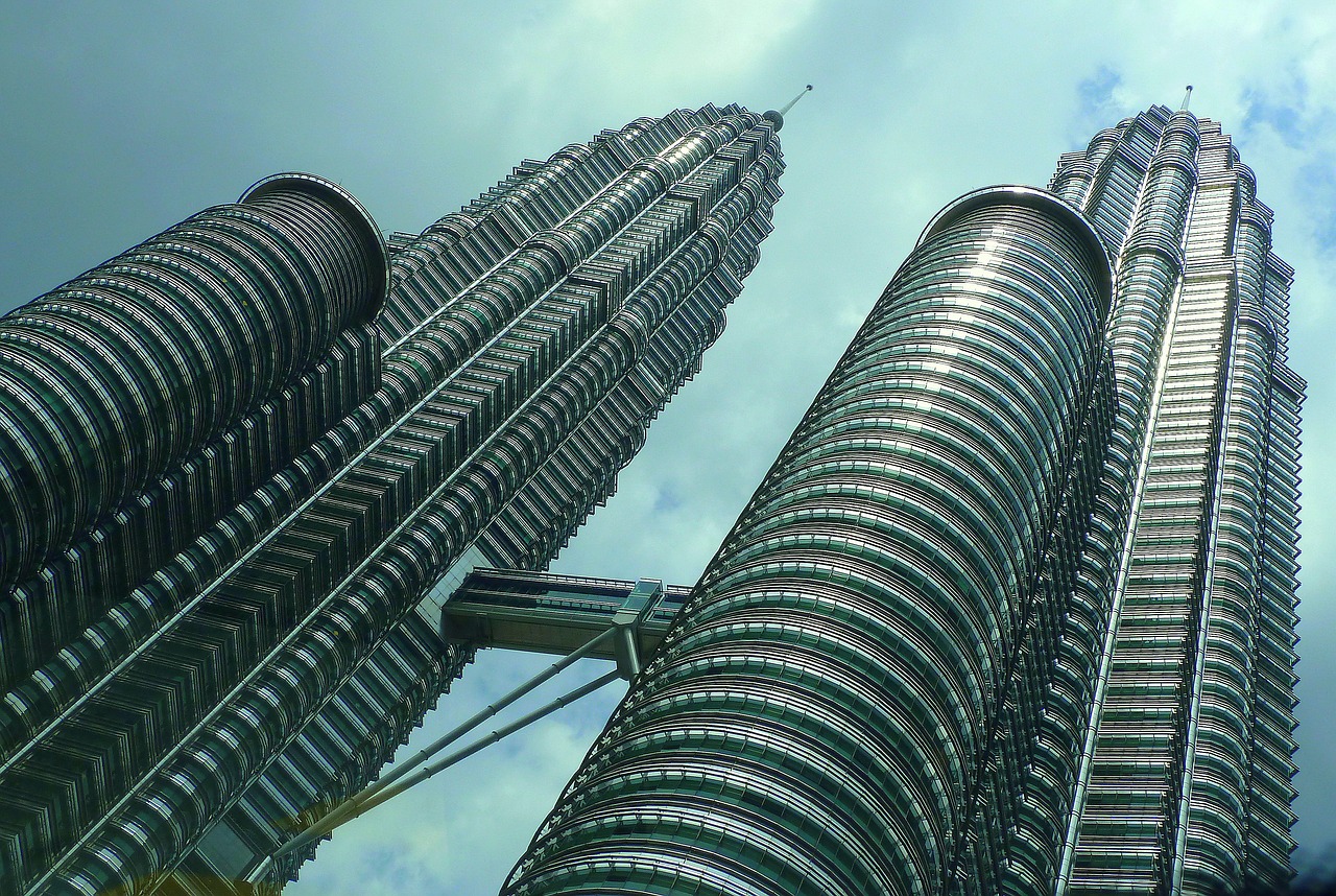Image - malaysia kong kuala petronas tower