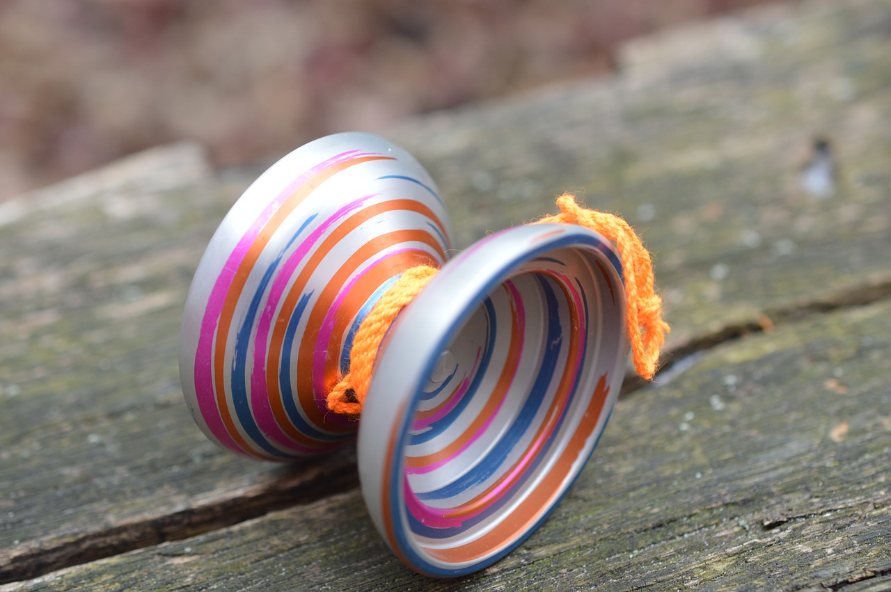 Image - yo yo toy colorful splash