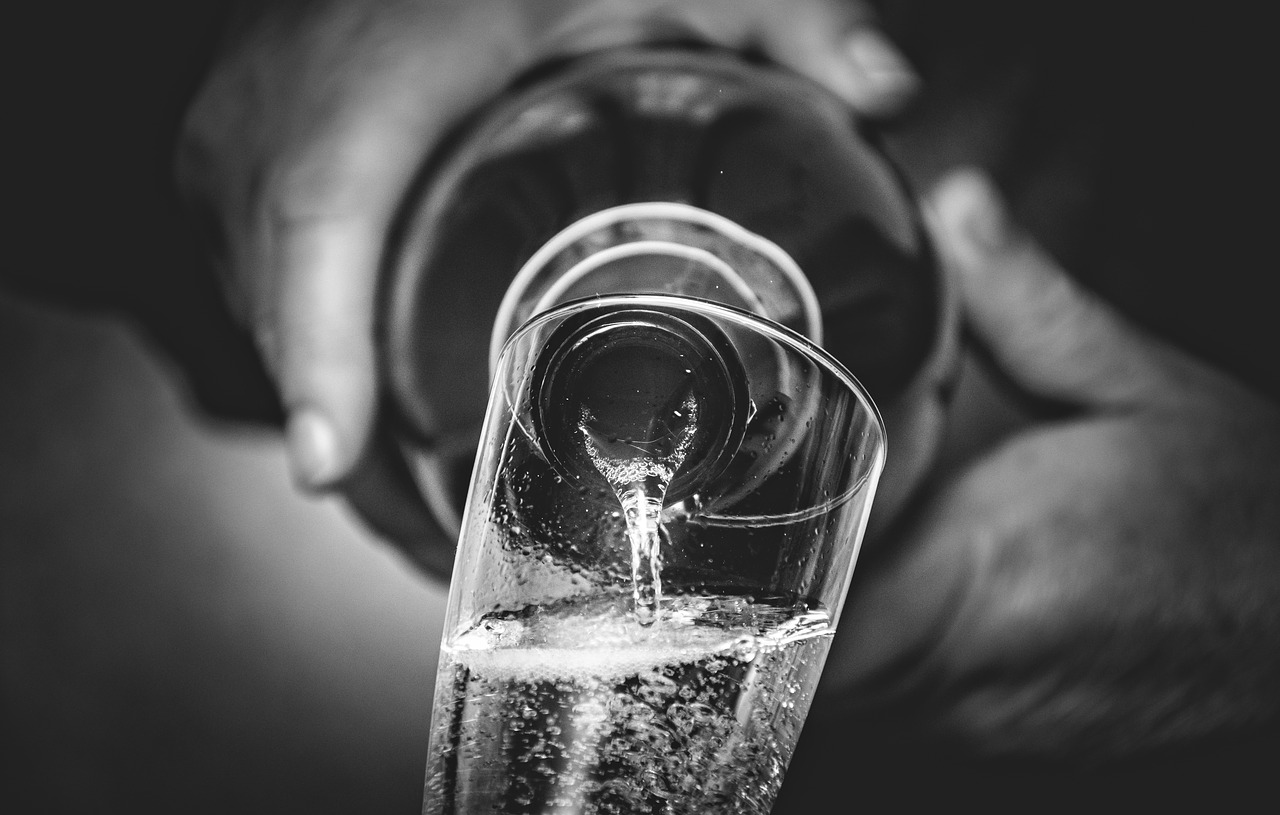 Image - prosecco wine brindisi aperitif