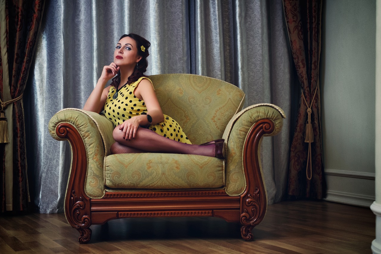 Image - pin up girl armchair girl beauty