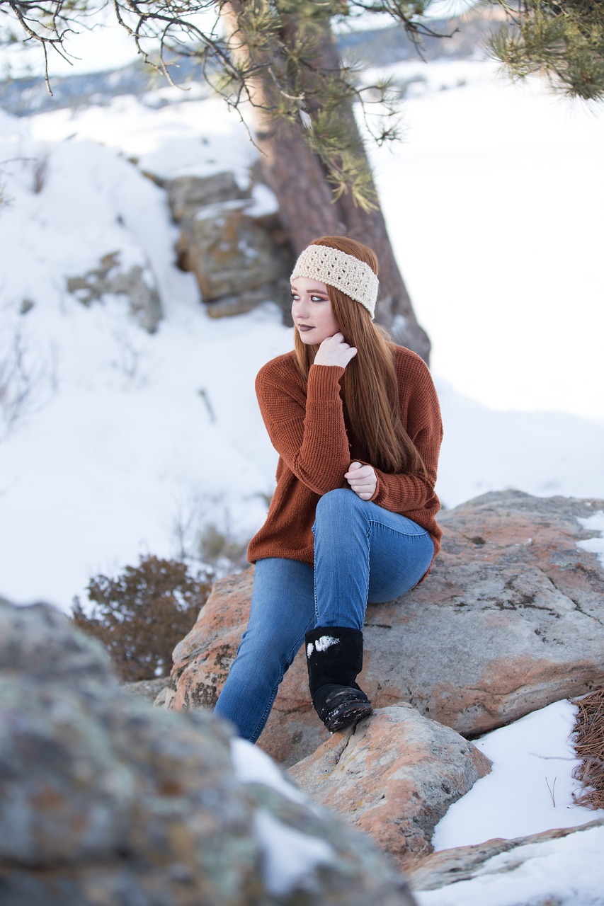 Image - redhead beautiful outdoor girl