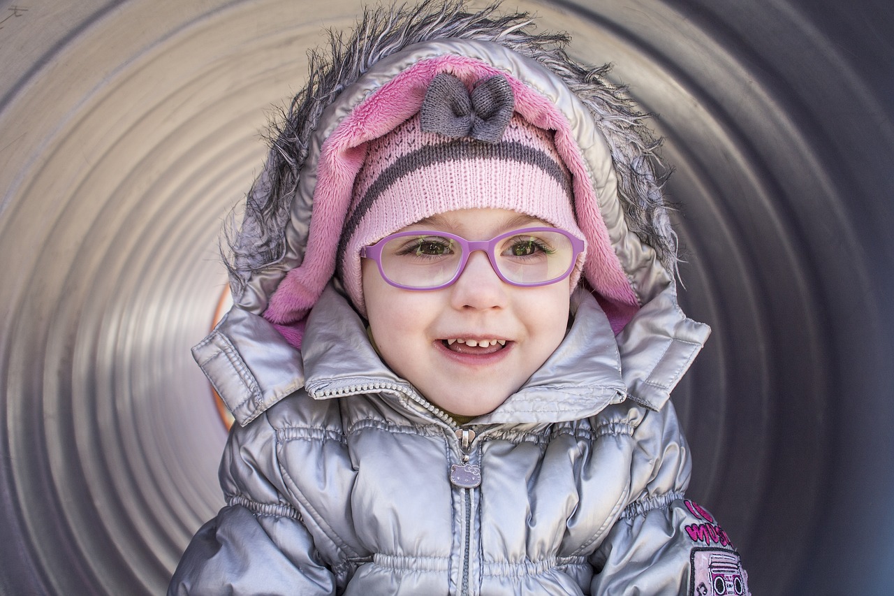 Image - kid little girl nice glasses moth