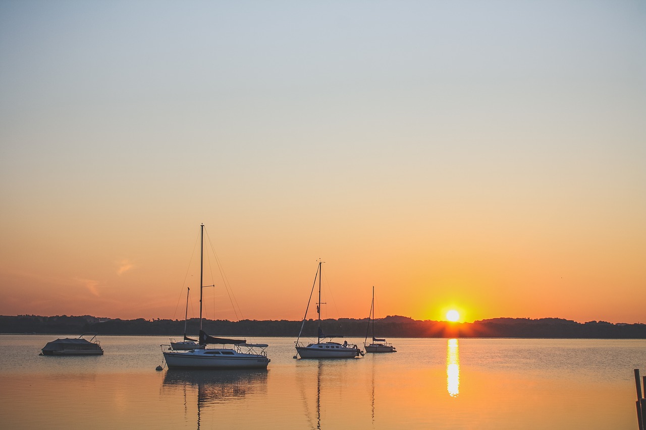 Image - marina boat river water landscape