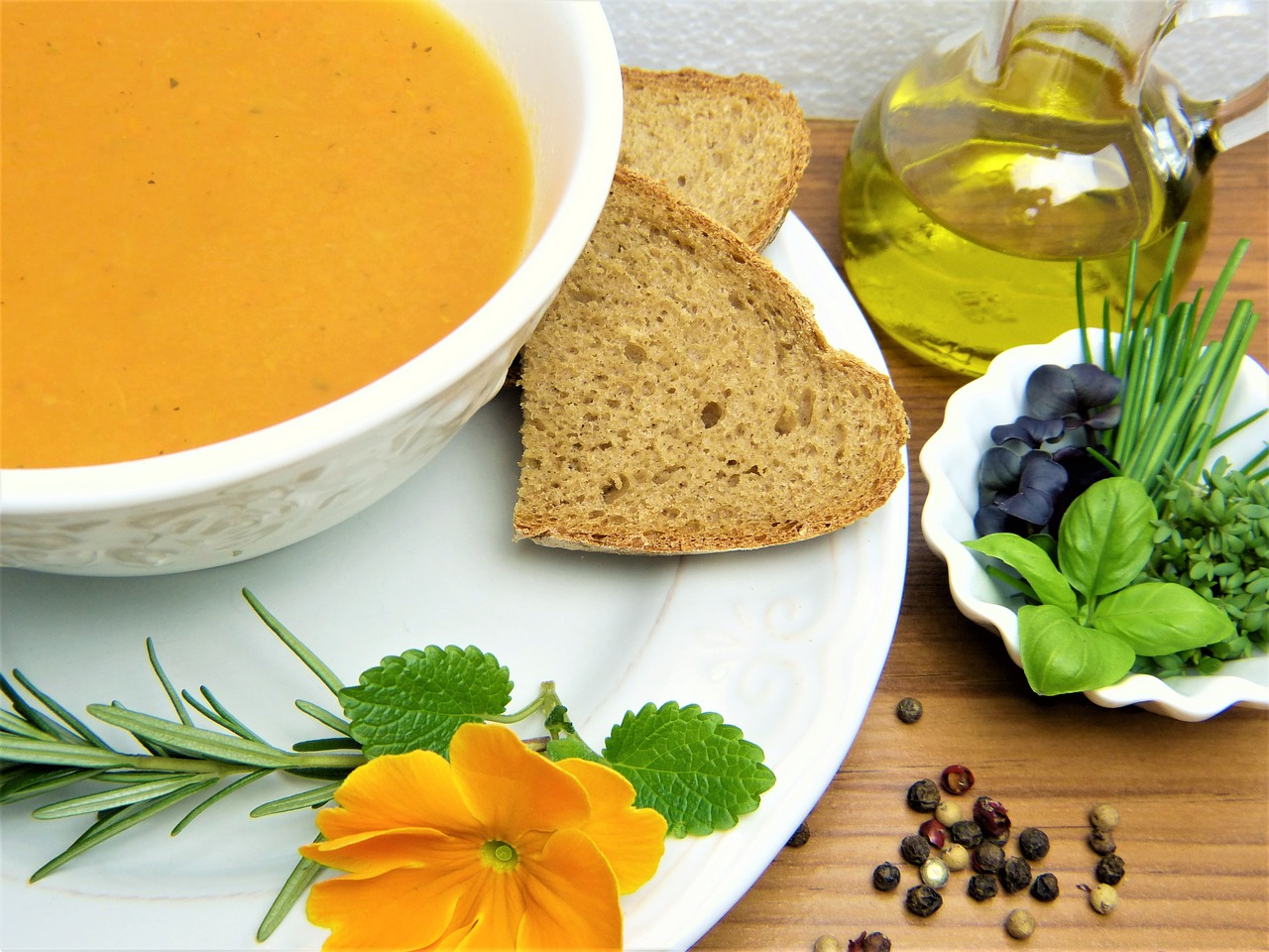 Image - carrot soup bread herbs oil soup