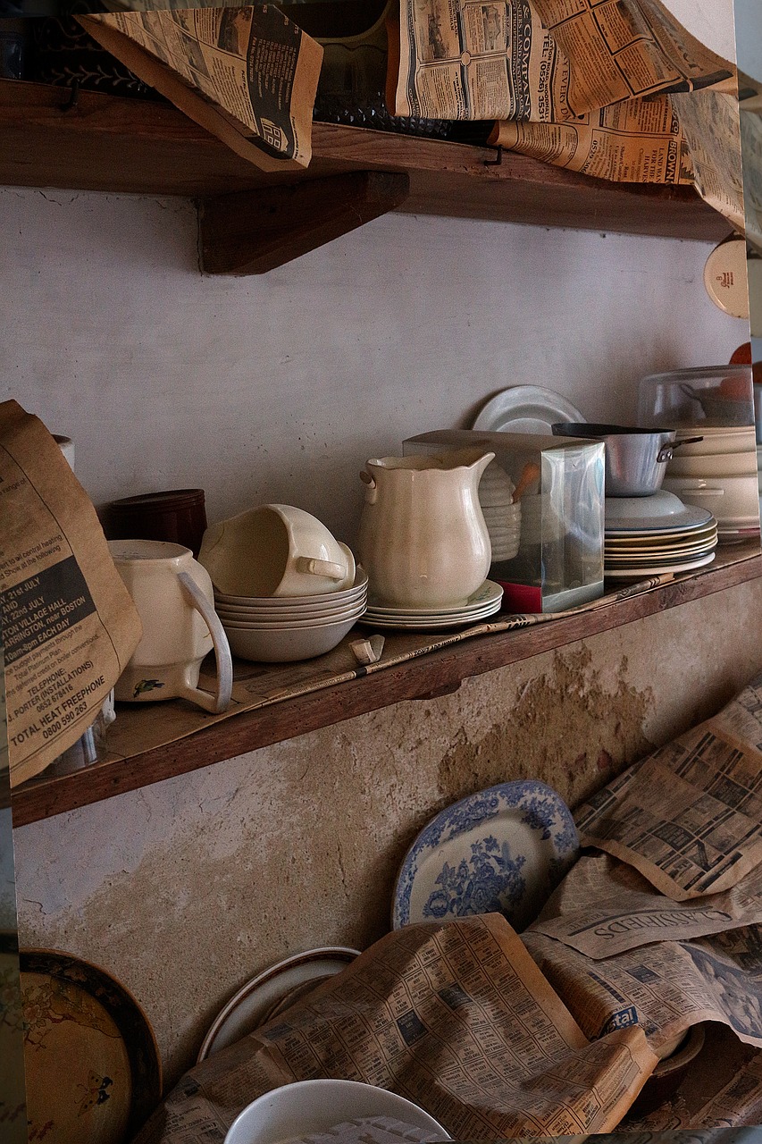 Image - shelf old pots vintage pot old