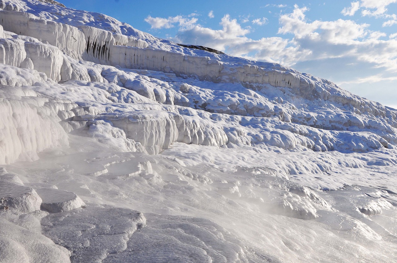 Image - sinter terraces winter pamukkale