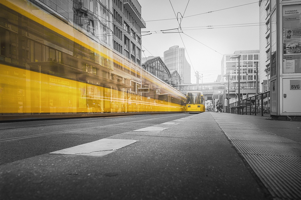 Image - long exposure day movement tram