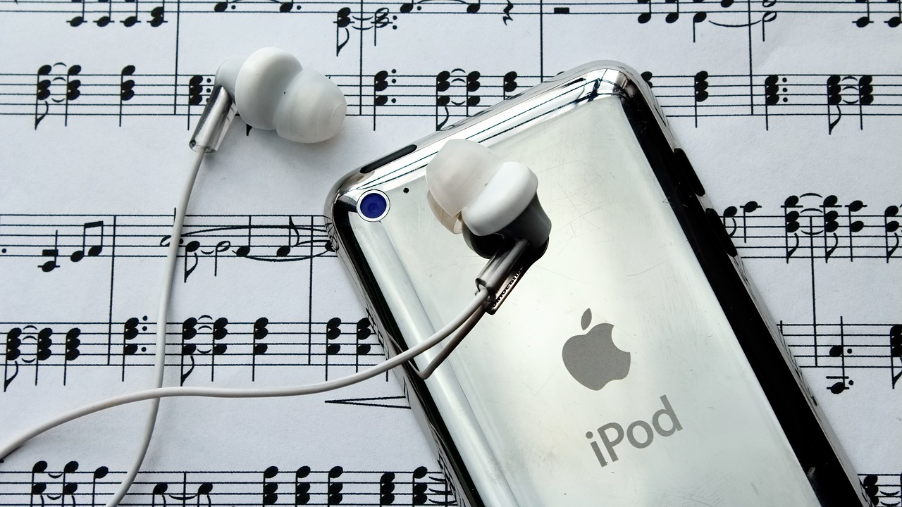 Image - ipod headphones music melody