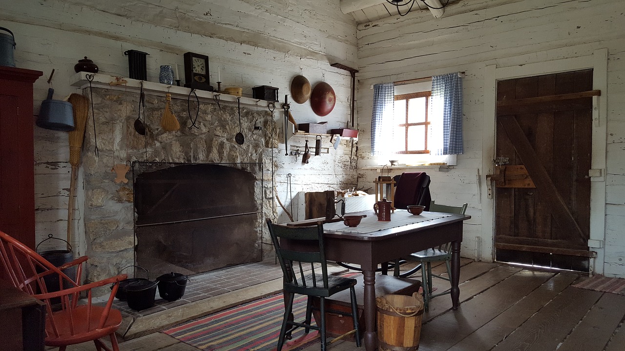 Image - new salem old house fireplace