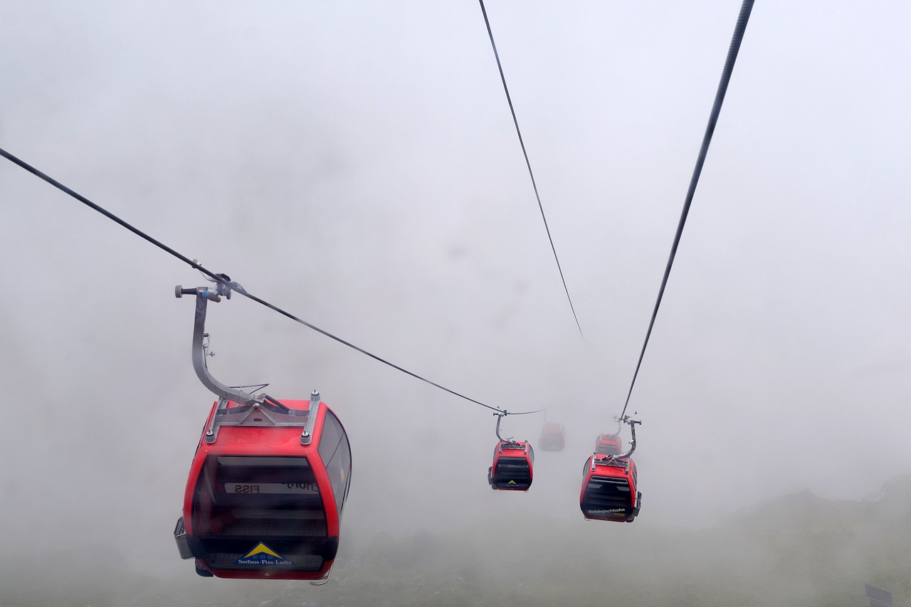 Image - cable car gondola alps alpine fog