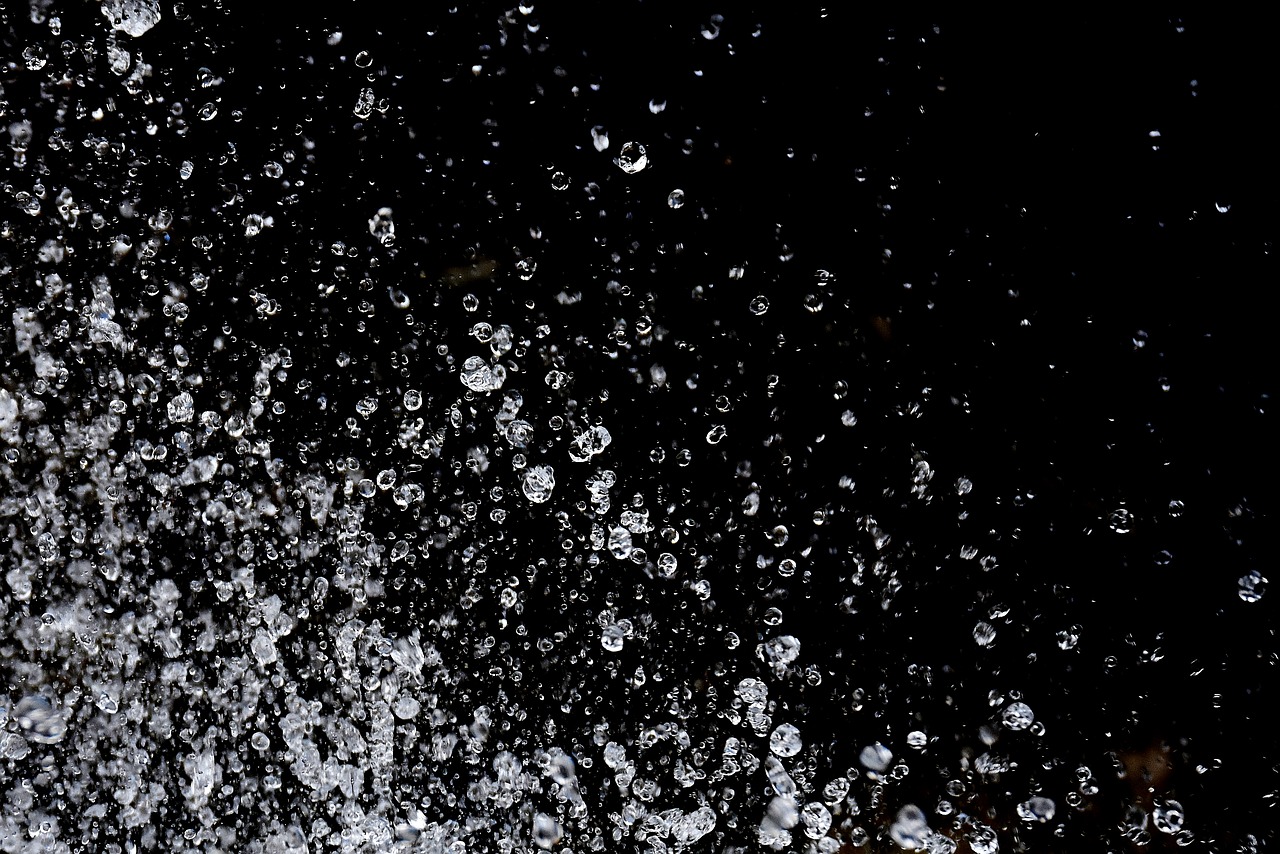 Image - water splashes drop of water inject
