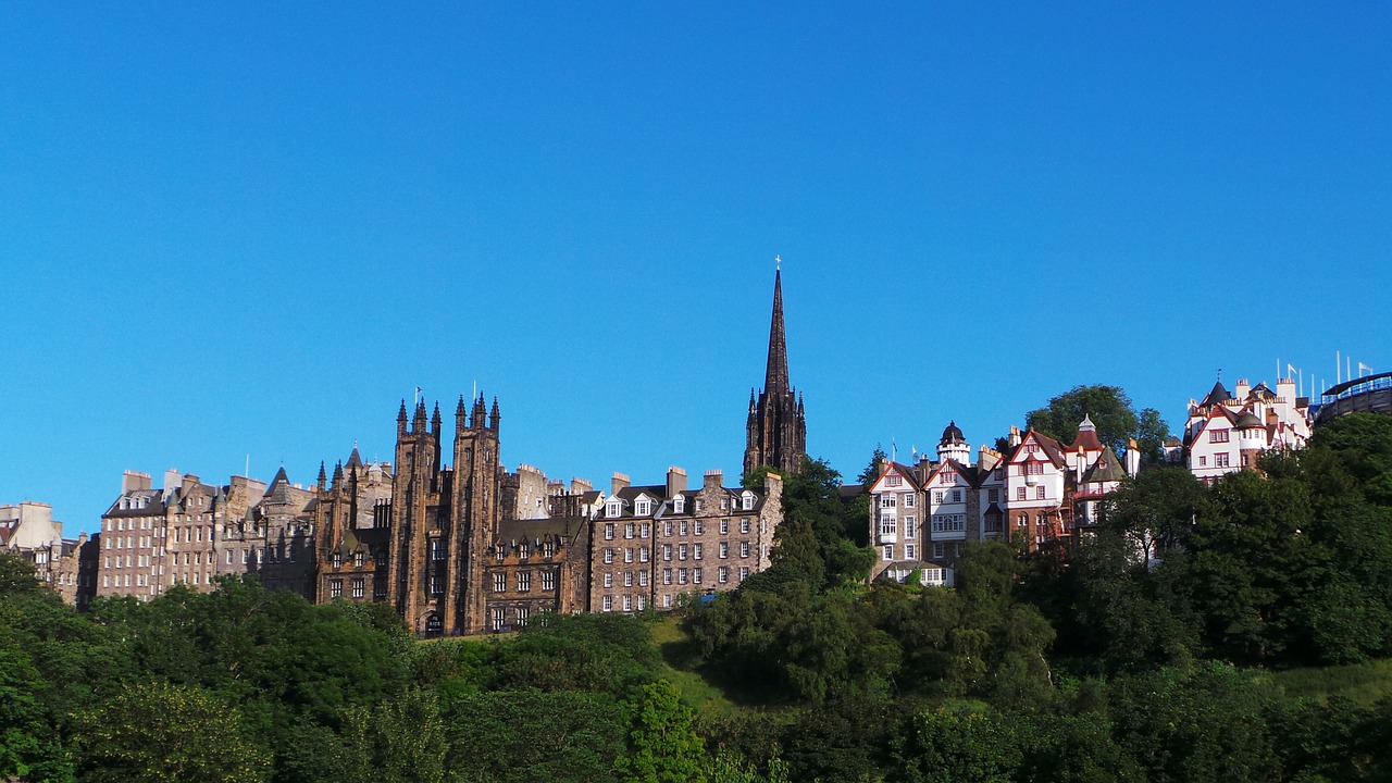 Image - edinburgh skyline city architecture