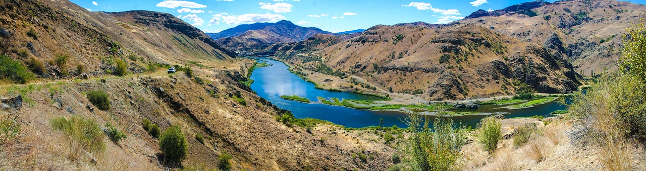 Image - snake river hill