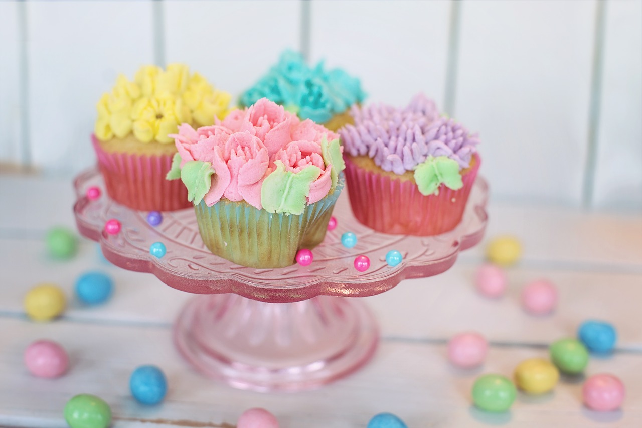 Image - cupcakes floral pastel easter cake