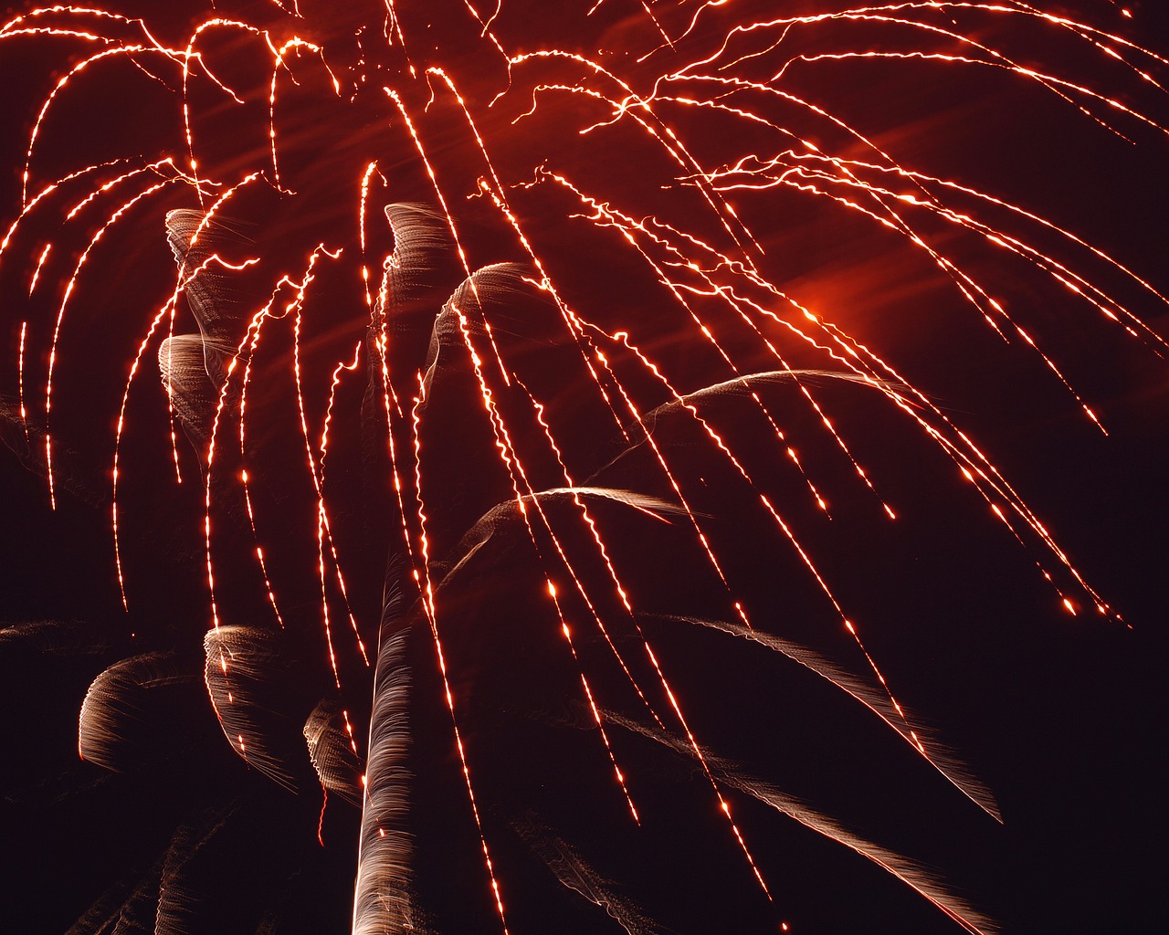 Image - fireworks red orange yellow