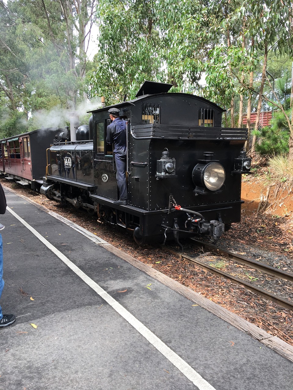 Image - steam locomotive train railroad