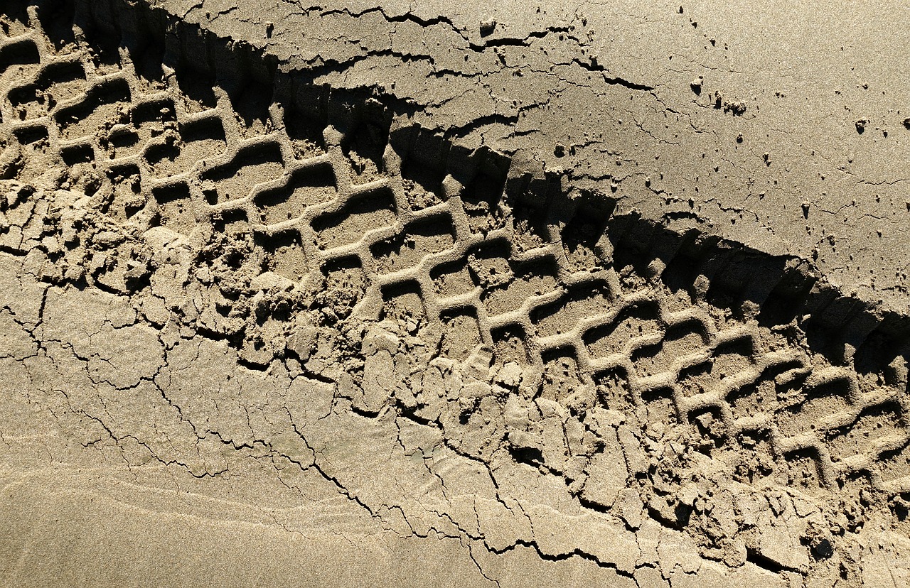 Image - tire track sand tread imprint