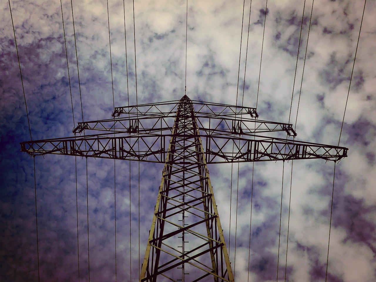 Image - strommast current high voltage