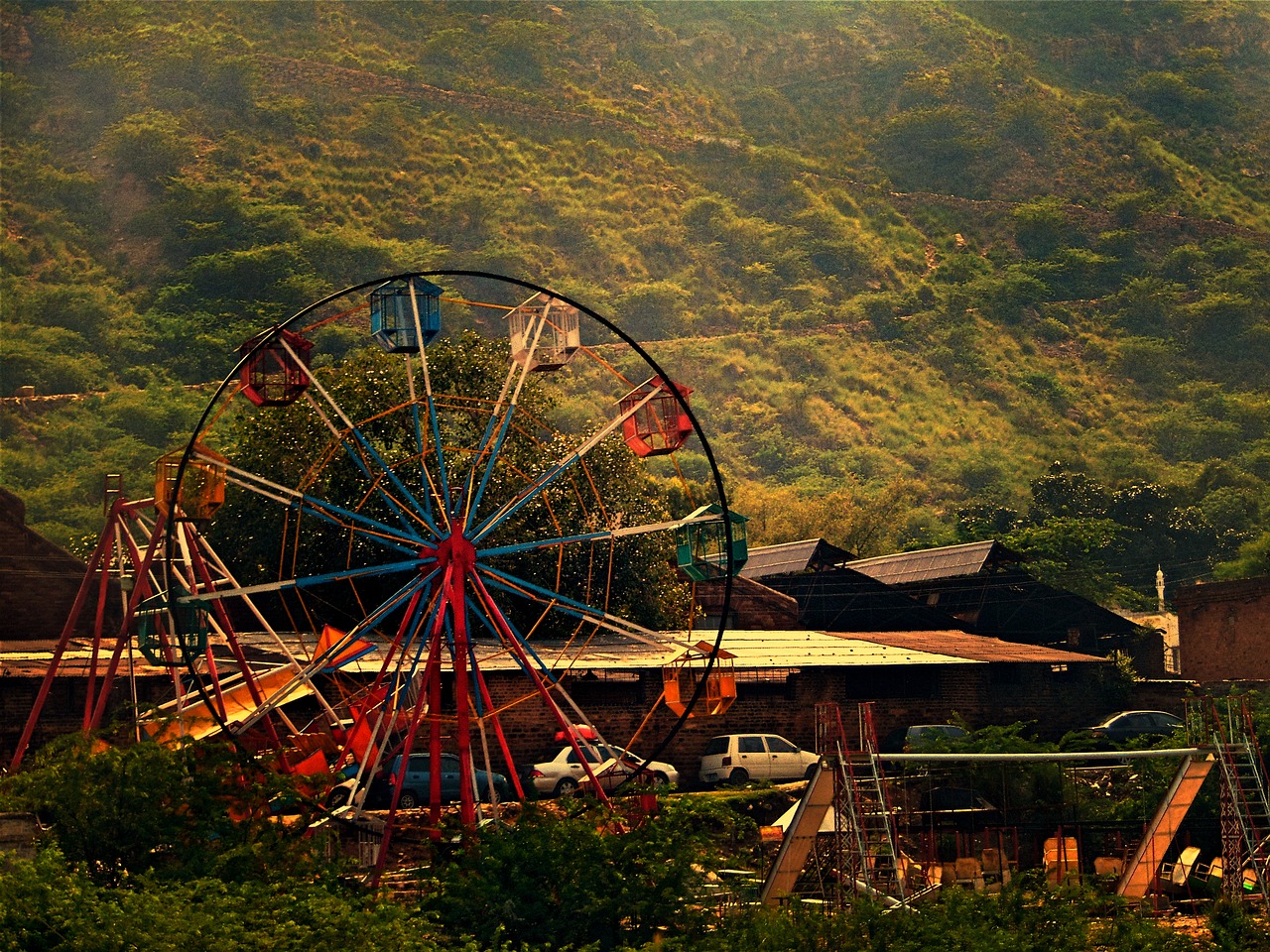 Image - ferris wheel park greenery wheel