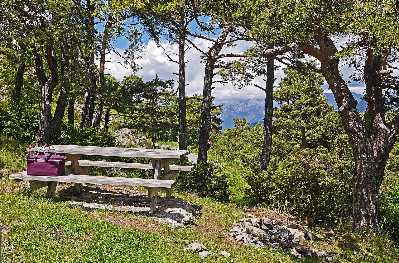 Image - resting place picnic hiking