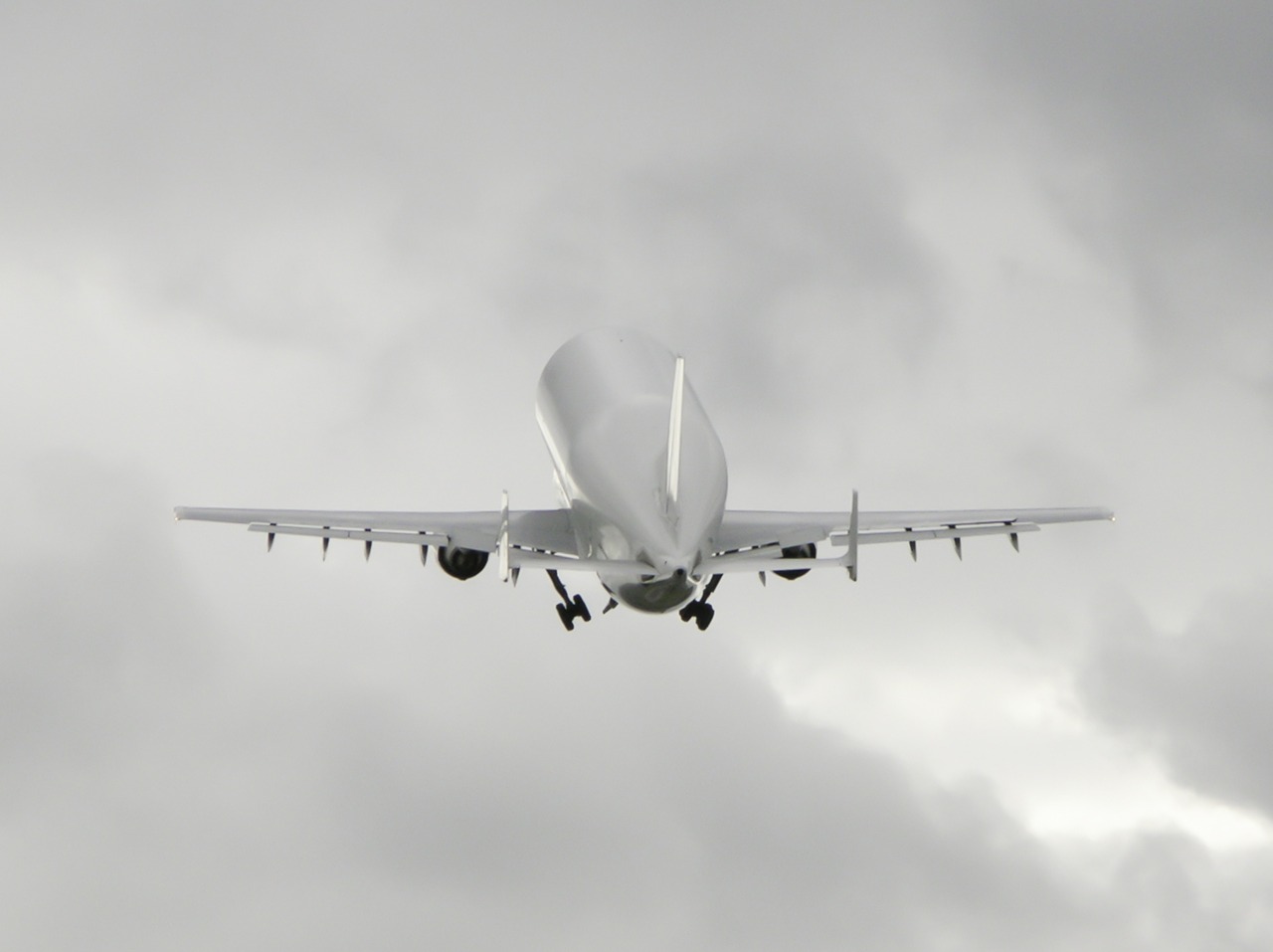 Image - airbus beluga aircraft start