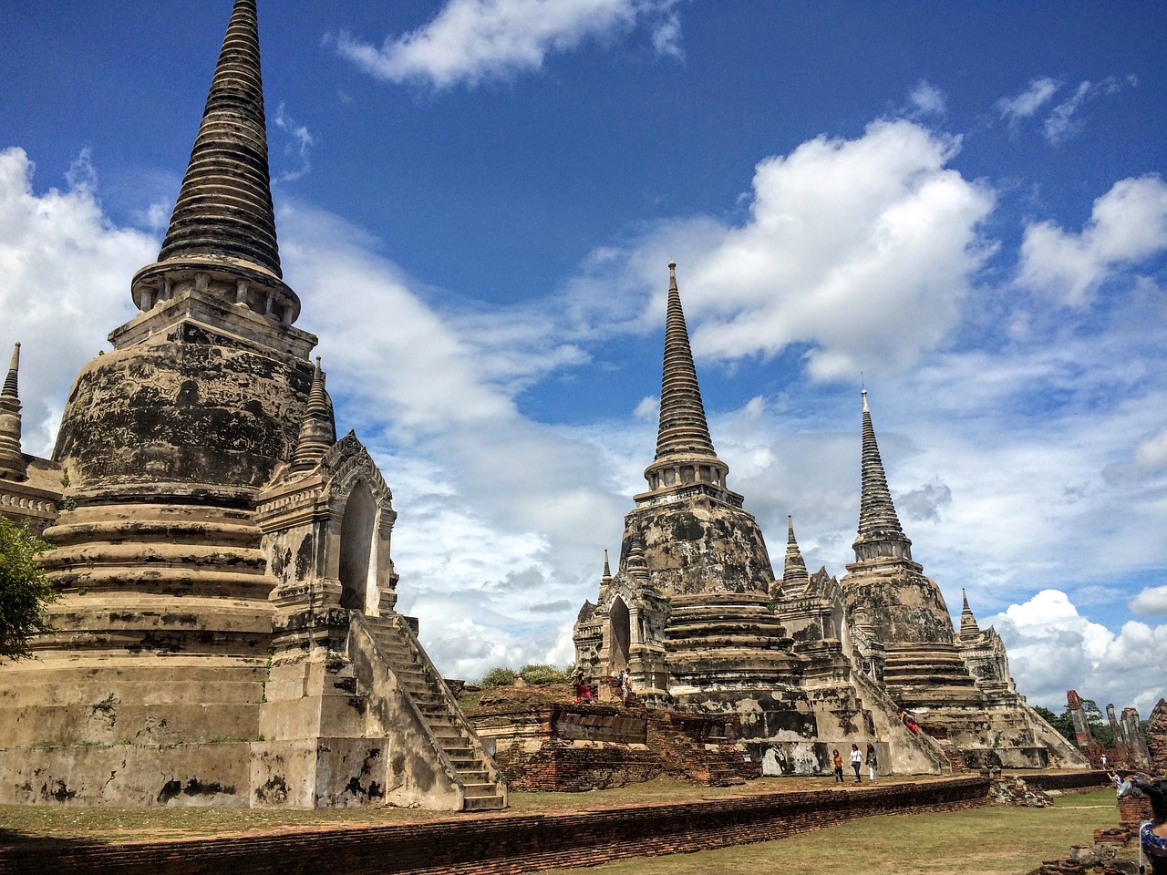 Image - thailand temple ruins