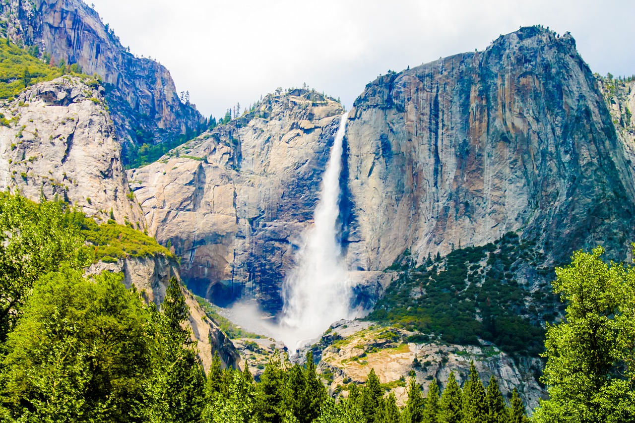 Image - yosemite fall mountain california