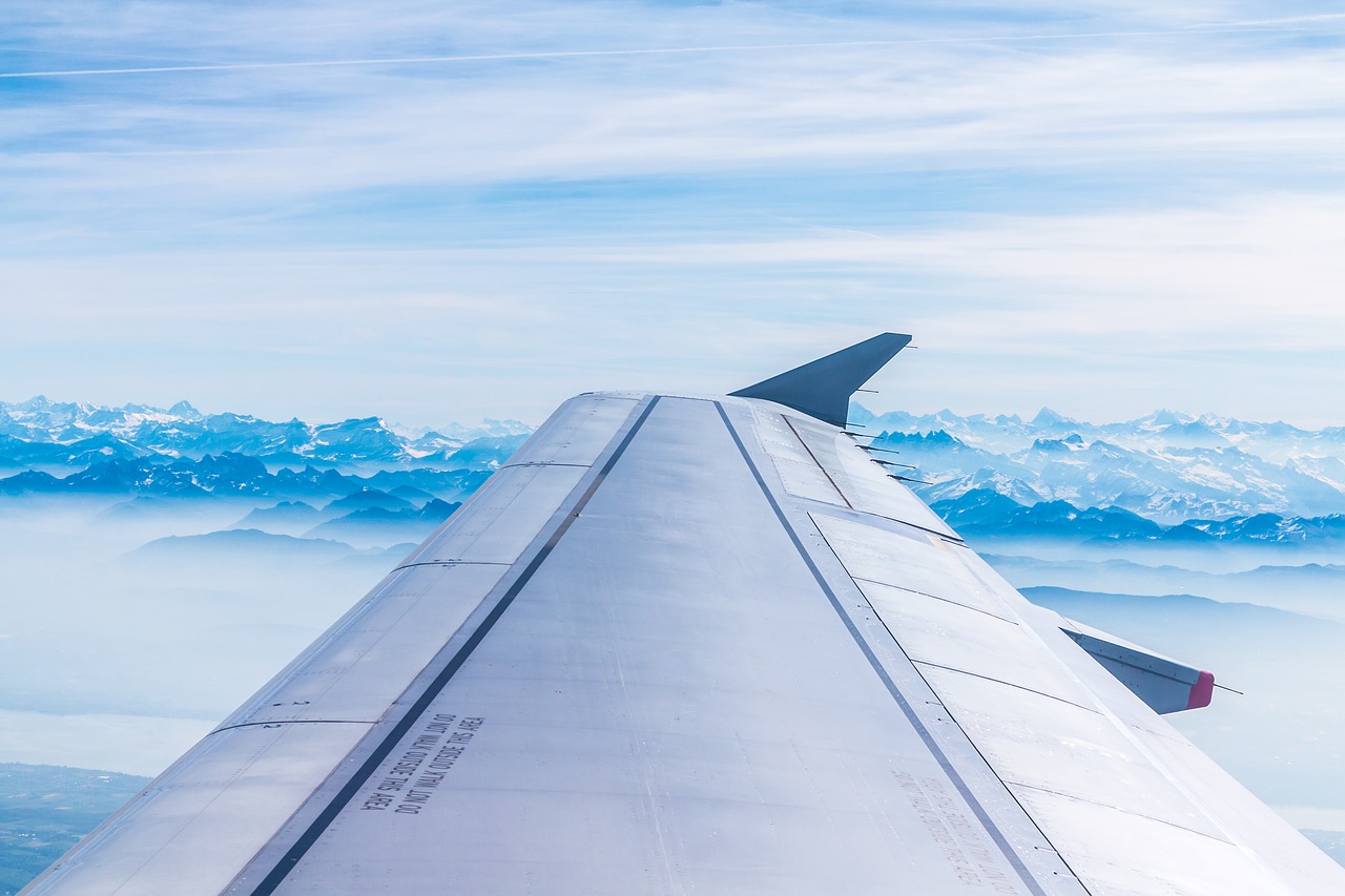 Image - aircraft mountains switzerland