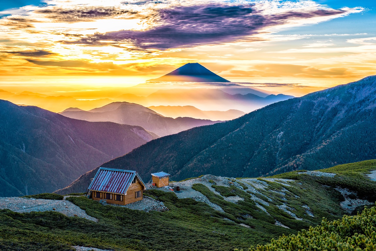 Image - mt fuji asahi 小河内岳避難小屋