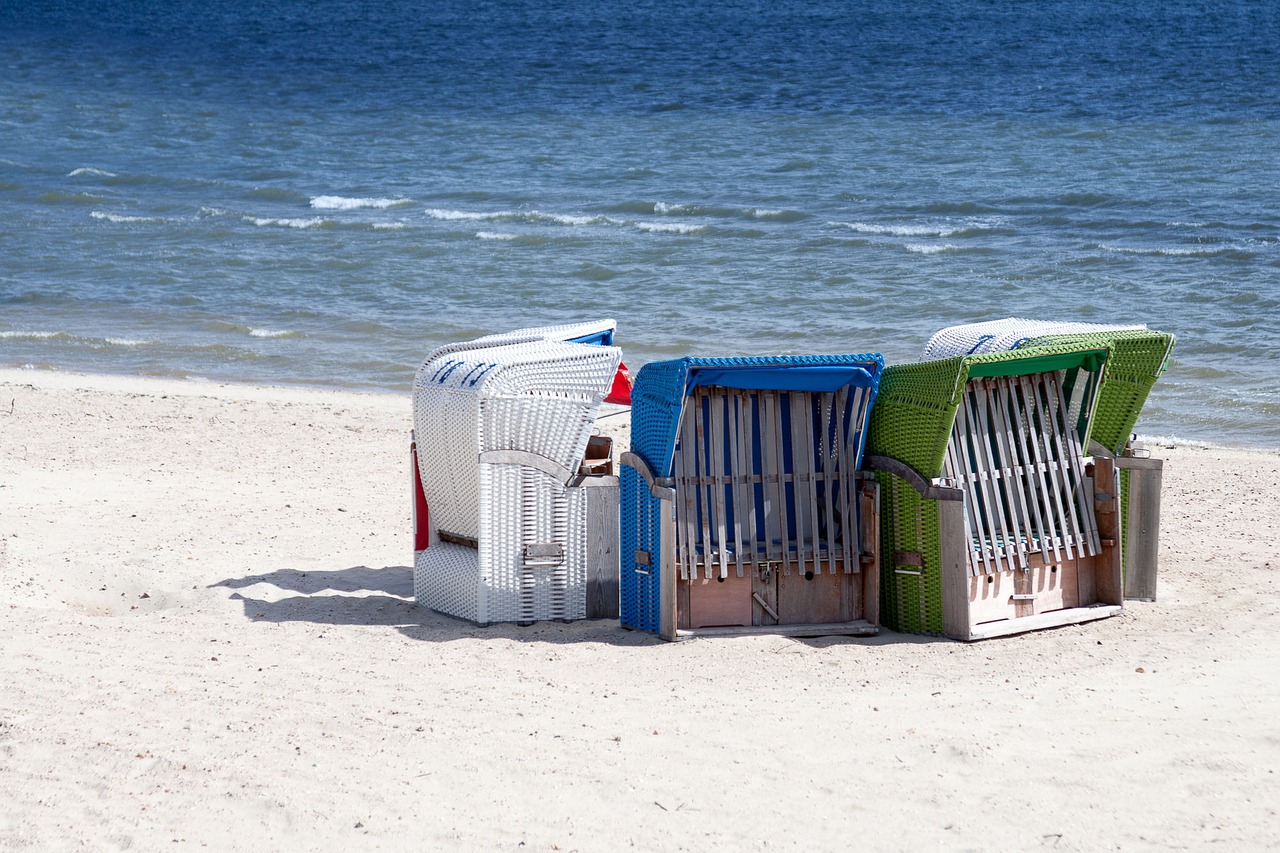 Image - clubs sea sand north sea coast