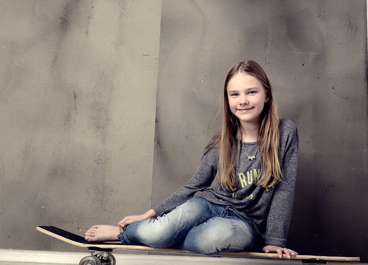 Image - girl skateboard longboard sport