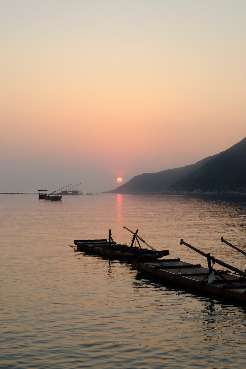 Image - lake shantou ship