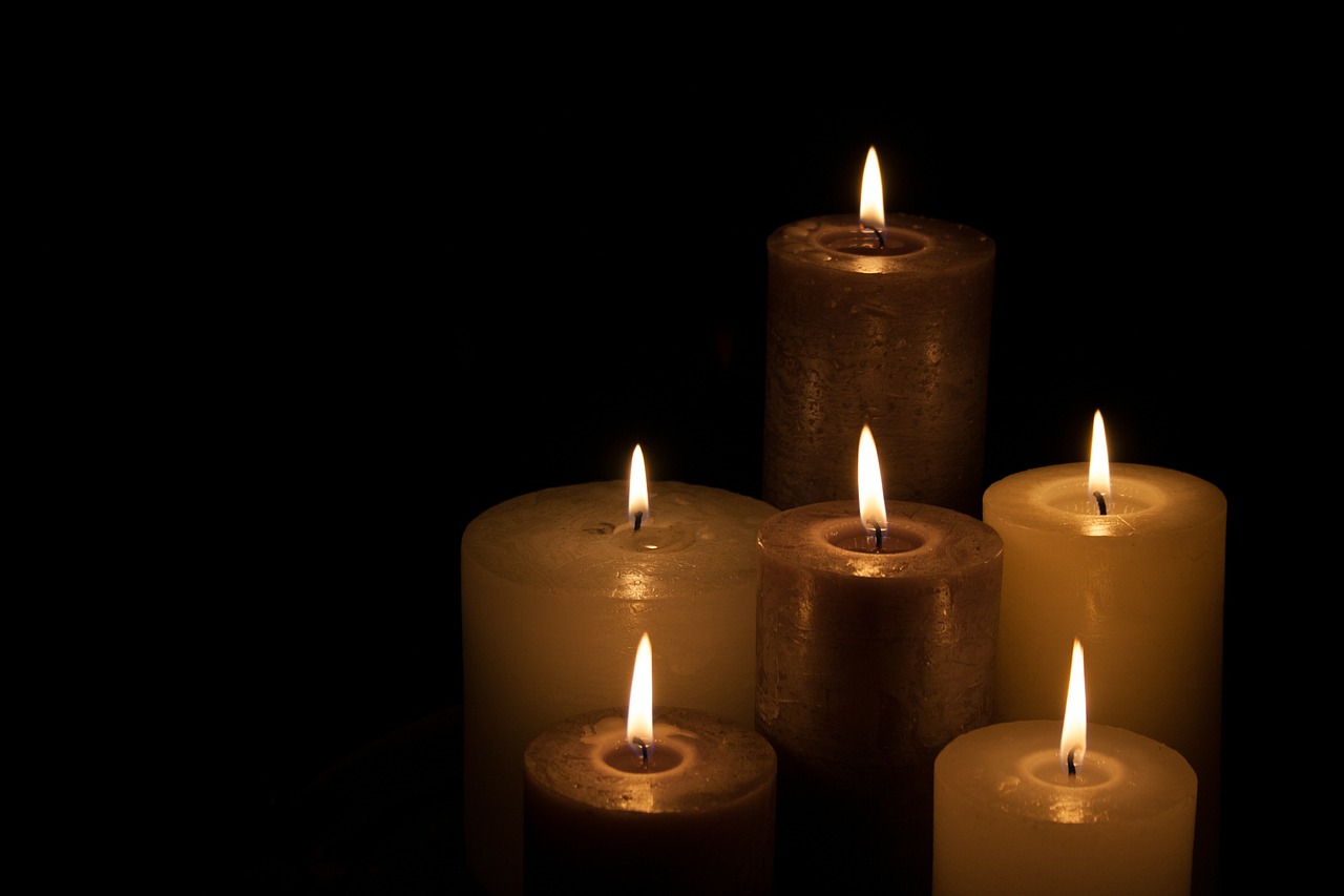 Image - candles christmas dark light hot