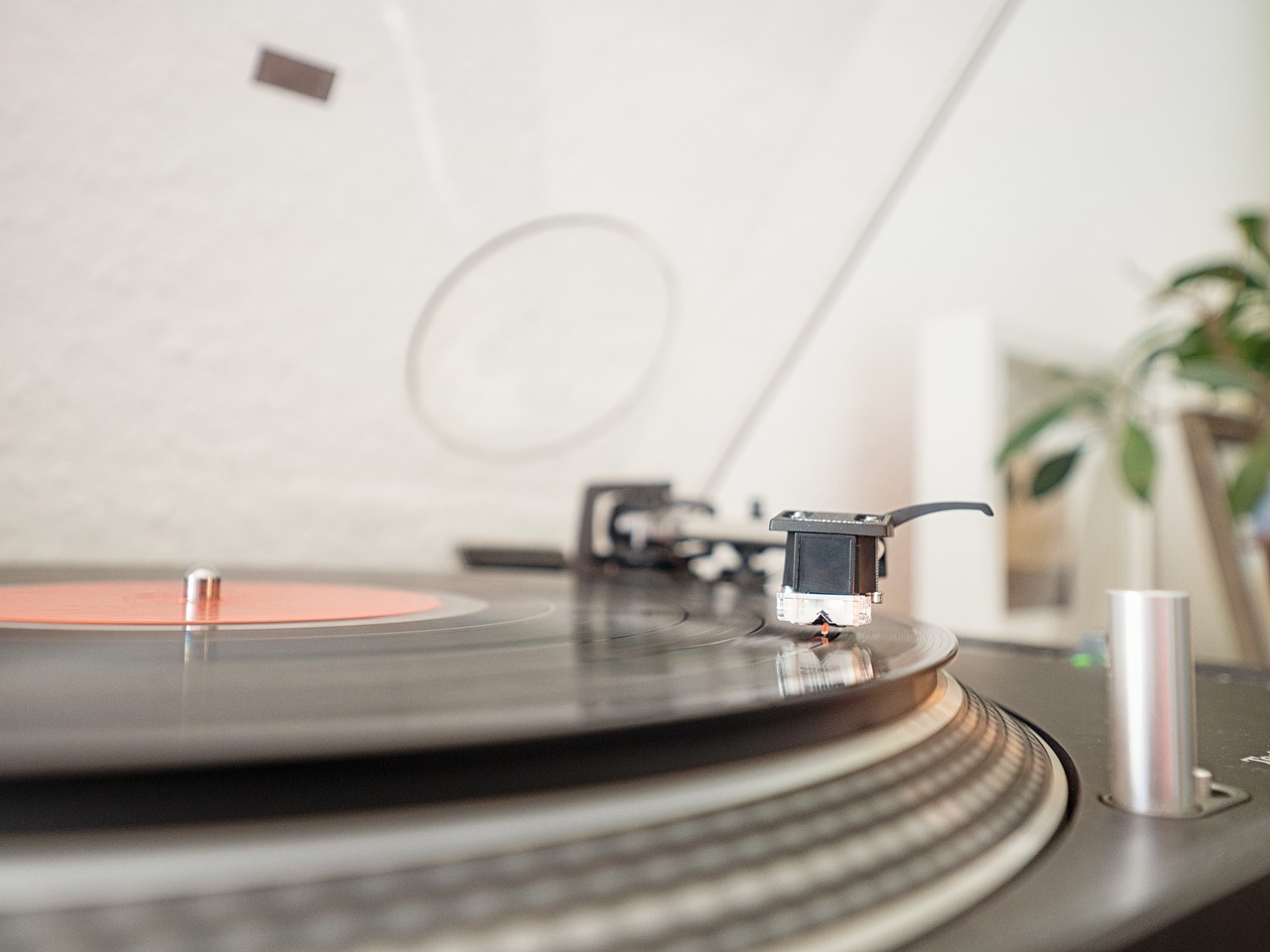 Image - record turntable music vinyl