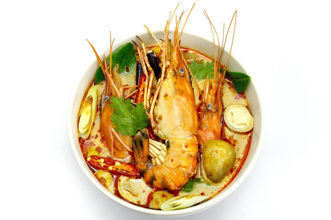 Image - tom yum goong hot and sour soup