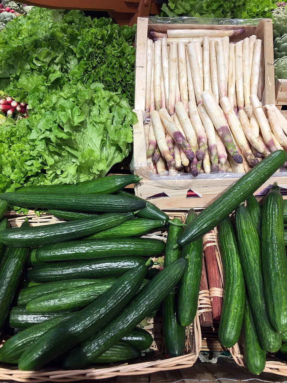 Image - market cucumber vegetable asparagus