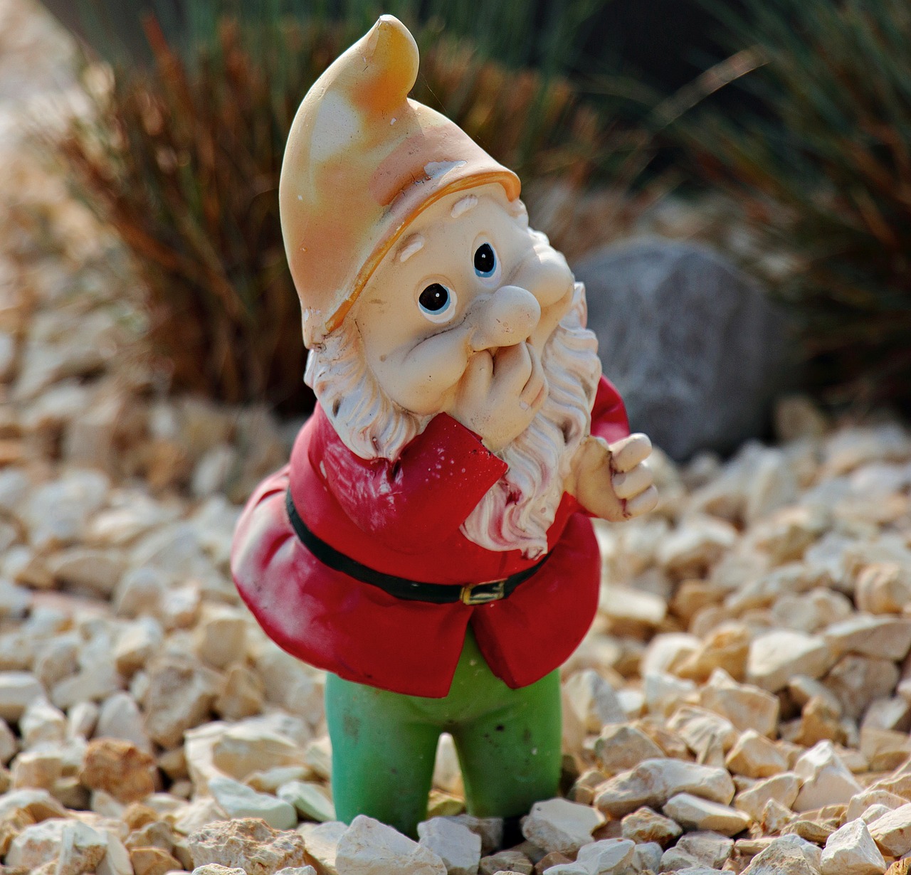 Image - garden gnome dwarf decoration