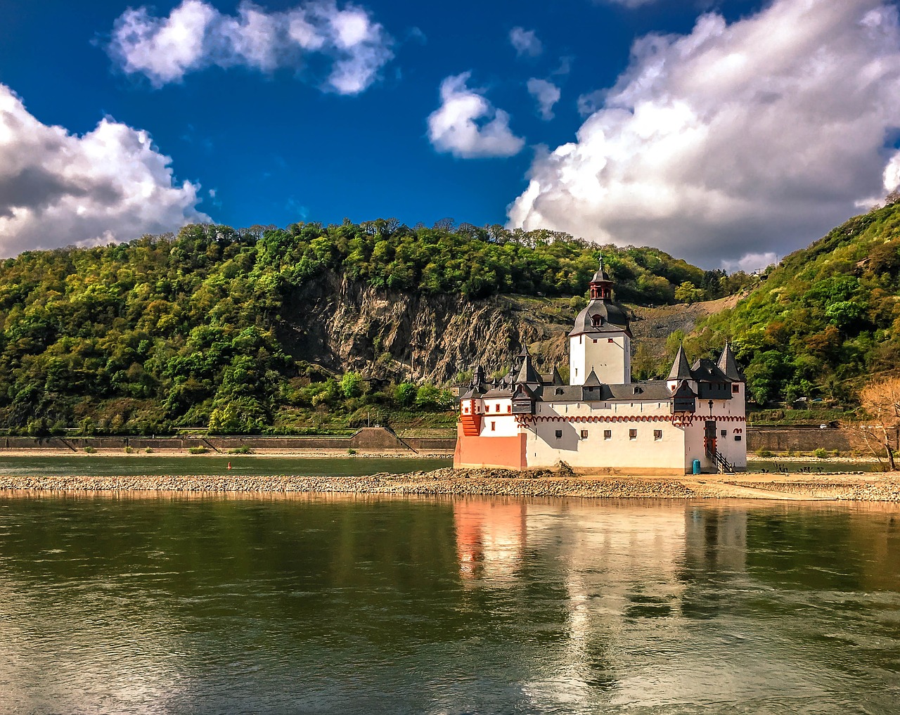 Image - castle pfalzgrafenstein castle river