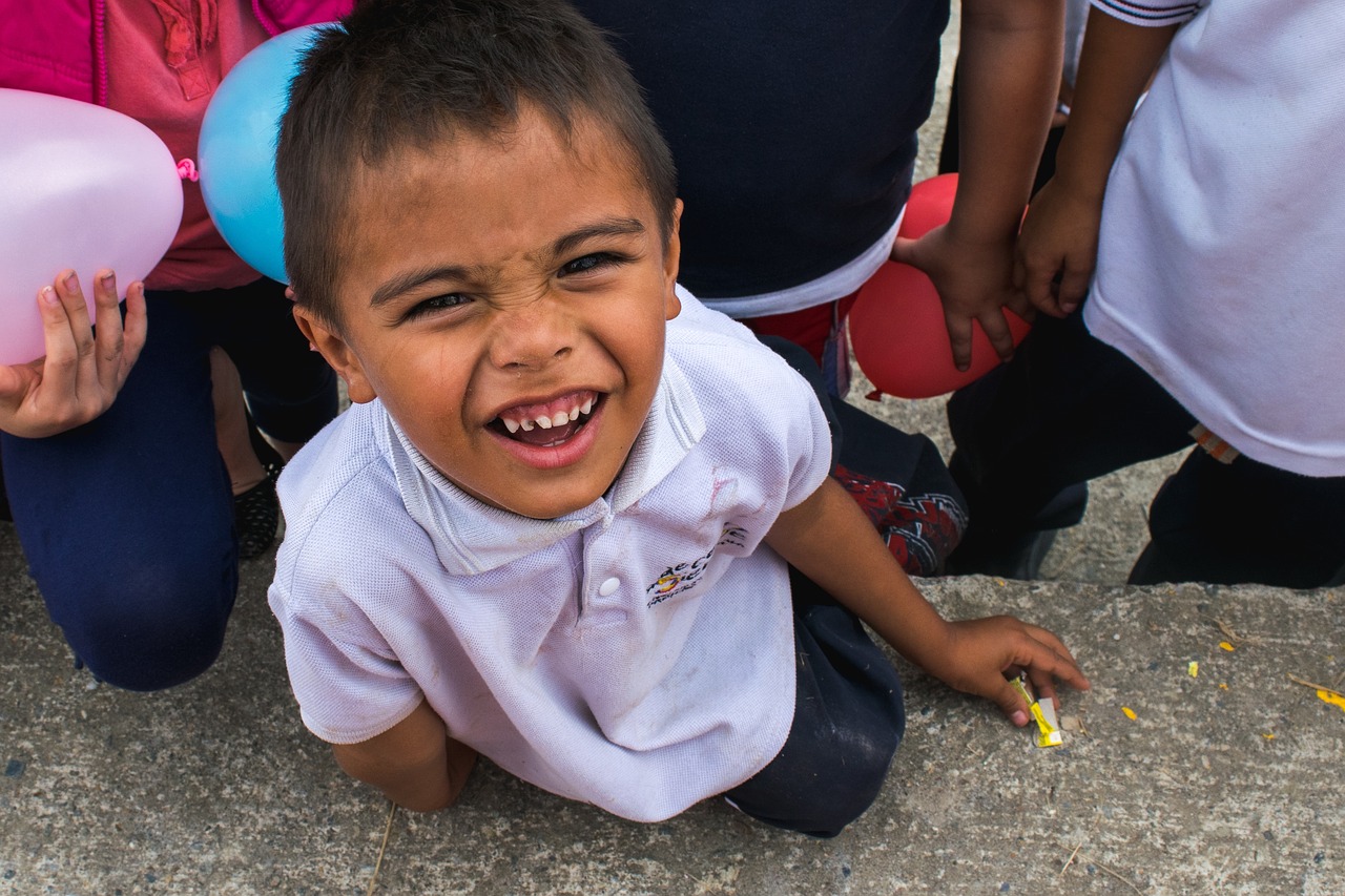 Image - child childhood smile teeth