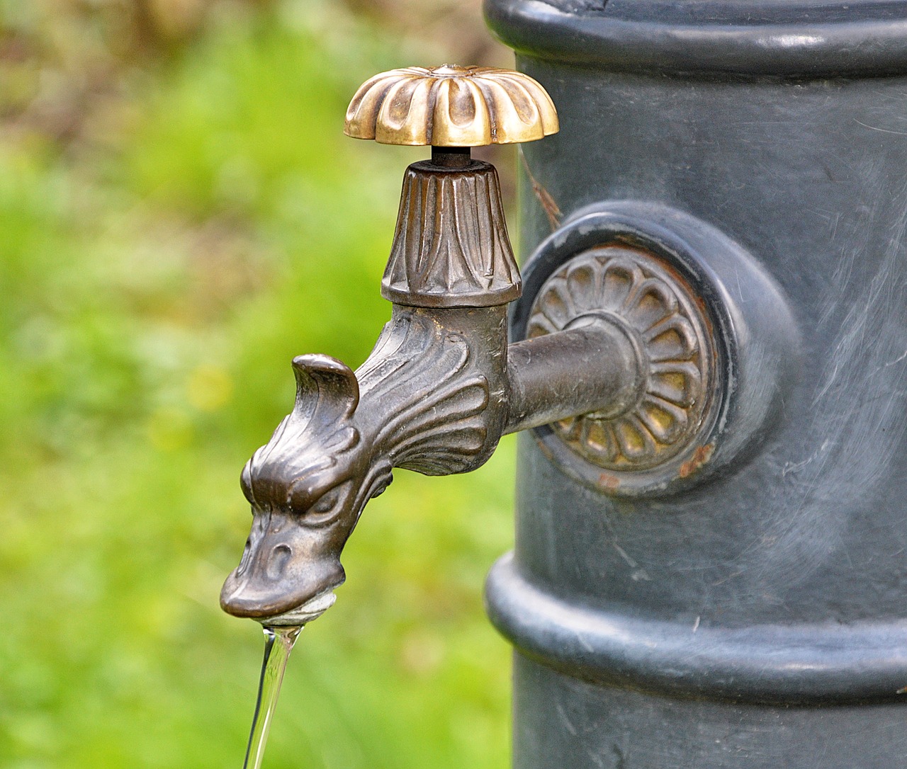 Image - faucet well water waterworks