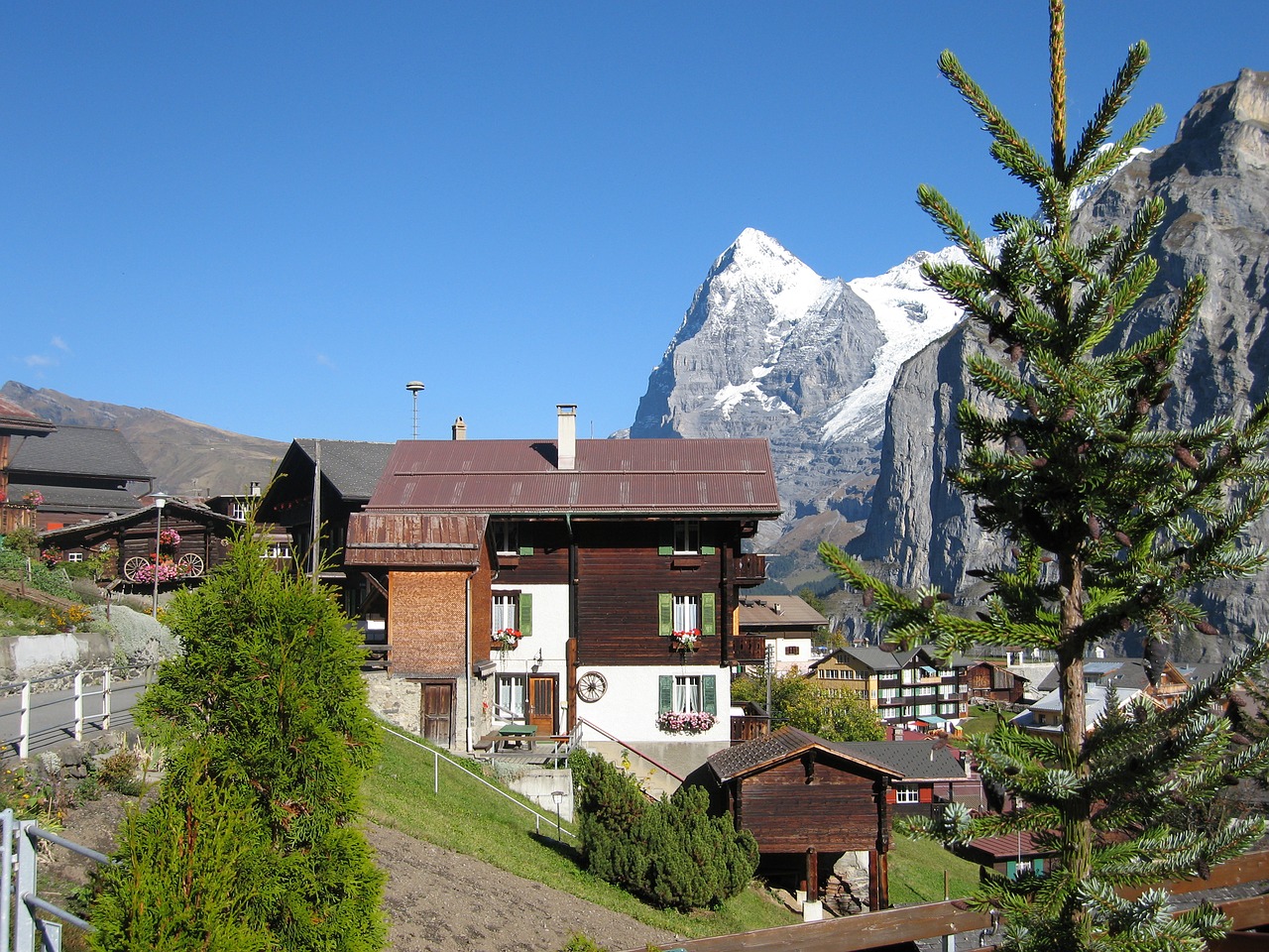 Image - eiger myrren lauterbrunnen