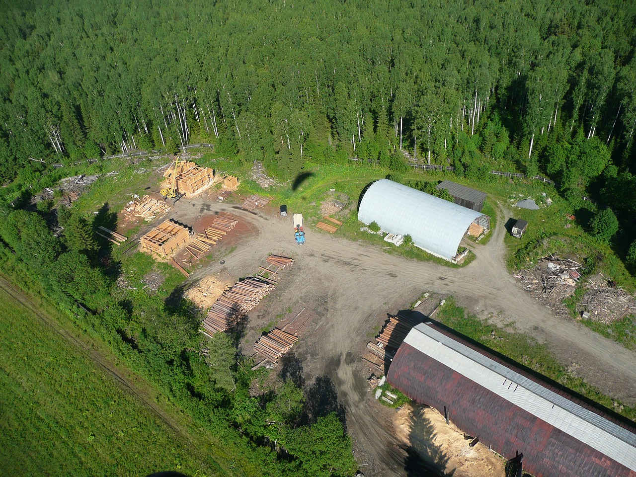 Image - flight paraglider sawmill height