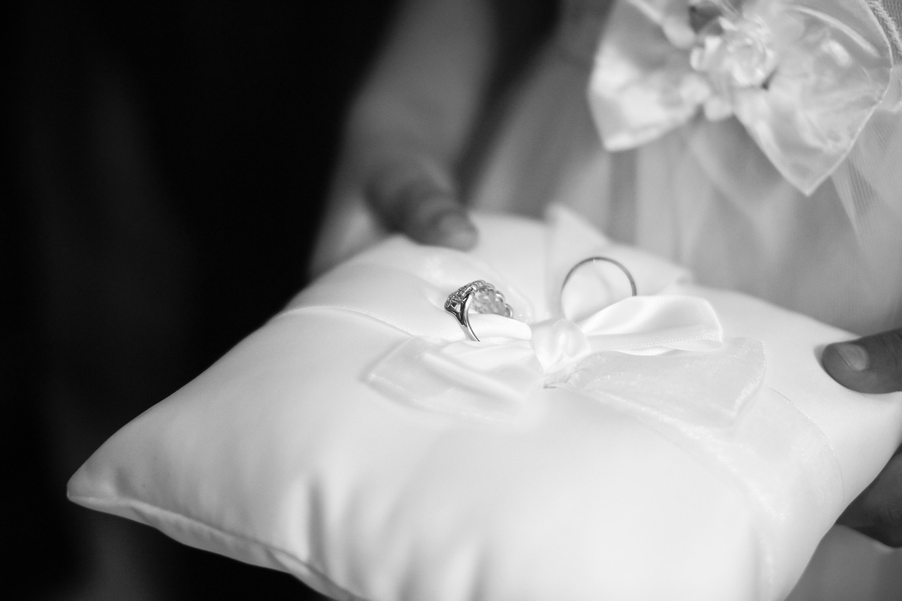 Image - union alliance bride and groom