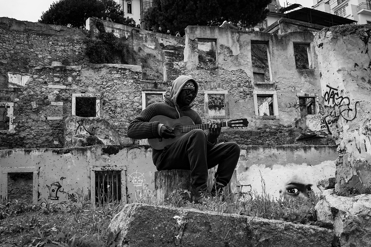 Image - musician man portugal instrument