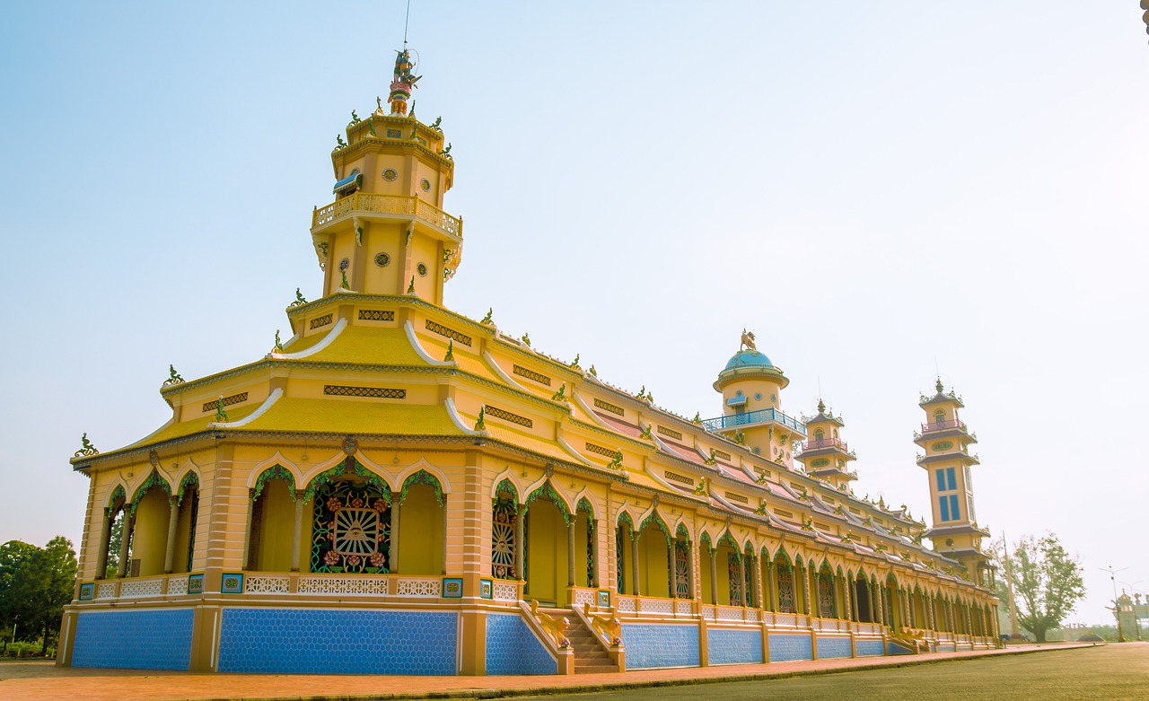 Image - cao dai pagoda temple