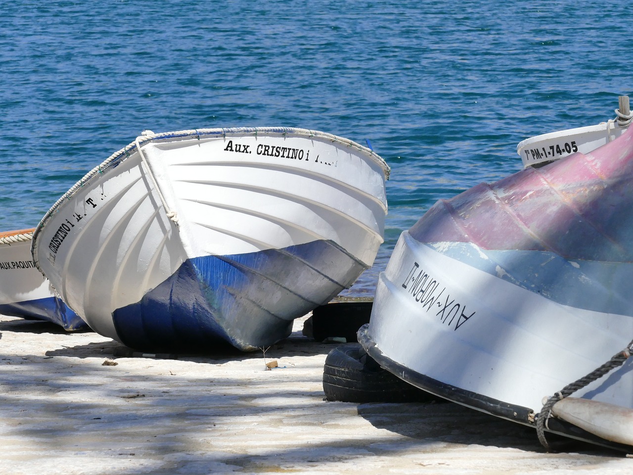 Image - fishing boat boot port