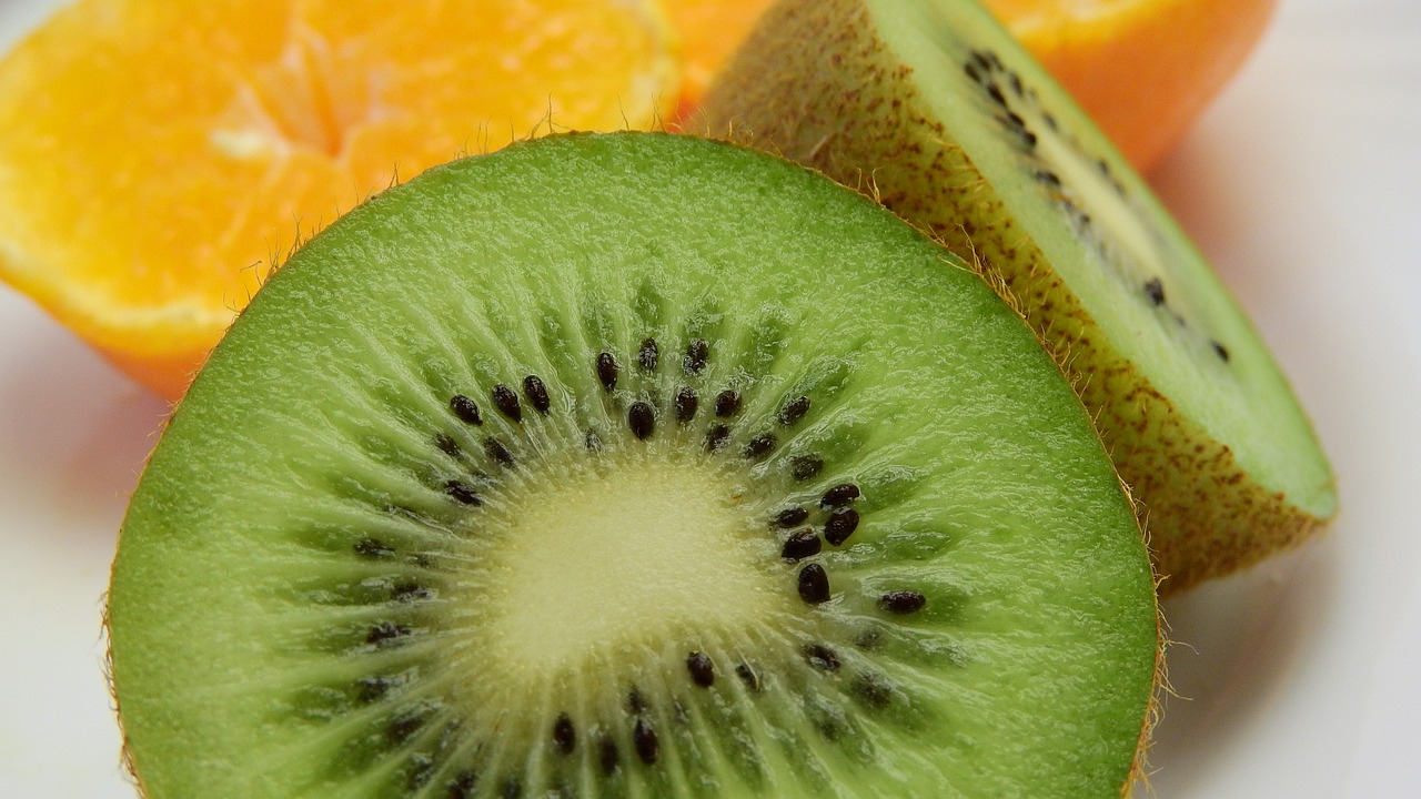 Image - kiwi fruit detail fetus orange