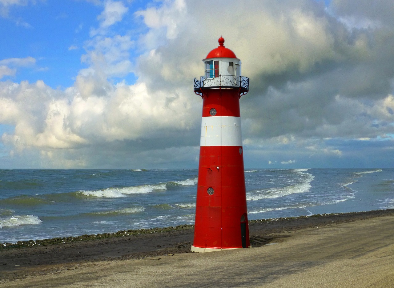 Image - lighthouse coast holland north sea